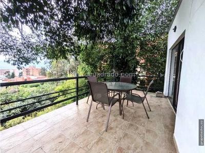 Casa de 5 alcobas en venta en Poblado Los Balsos, Medellín, 261 m² · foto 10 de 20