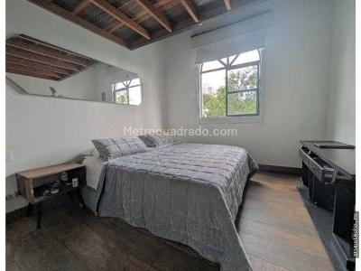 Casa de 5 alcobas en venta en Poblado Los Balsos, Medellín, 261 m² · foto 15 de 20
