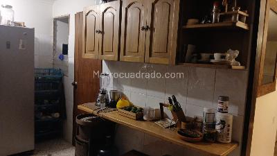 Casa de 5 alcobas en venta en Poblado Los Balsos, Medellín, 261 m² · foto 19 de 20