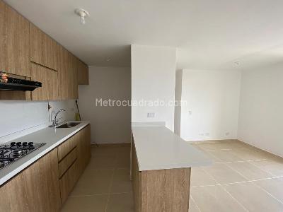 Apartamento de 2 alcobas en venta en Cimarronas, Rionegro, 55 m² · foto 3 de 6