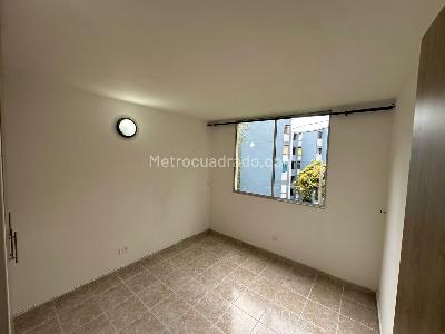 Apartamento en venta en Viviendas Del Sur, Itagüí · foto 10 de 13