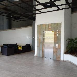 Apartamento en venta en Envigado, Envigado · foto 2 de 20