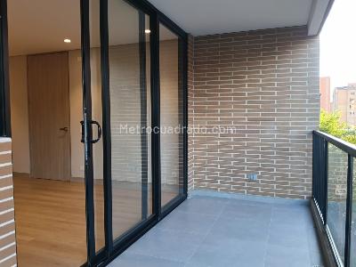 Apartamento de 3 alcobas en venta en Conquistadores, Medellín, 110 m² · foto 7 de 20
