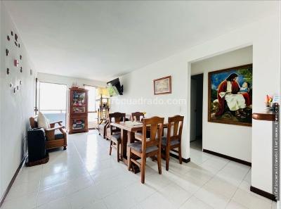 Apartamento en venta en Buenos Aires, Medellín · foto 3 de 14
