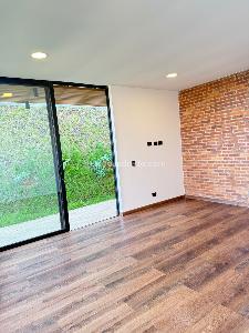 Casa de 3 alcobas en venta en Envigado, Envigado, 316 m² · foto 8 de 20
