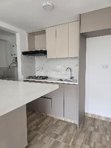 Apartamento de 2 alcobas en venta en El Trapiche, Bello, 55 m² · foto 3 de 8