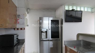 Apartamento de 4 alcobas en venta en Estadio, Medellín, 158 m² · foto 15 de 20