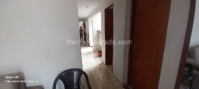 Casa en venta en Villa Hermosa, Medellín, 315 m² · foto 9 de 20