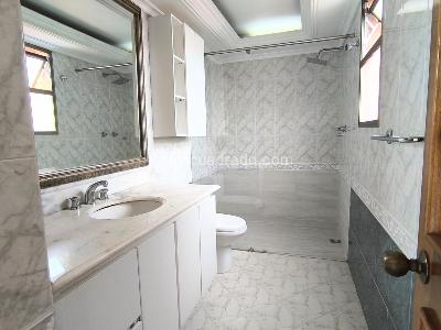 Apartamento de 3 alcobas en venta en Laureles, Medellín, 107 m² · foto 7 de 19