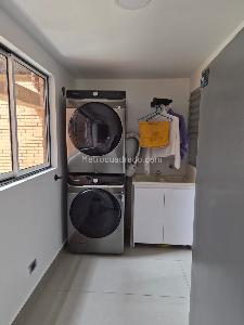 Apartamento de 3 alcobas en venta en El Poblado, Medellín, 145 m² · foto 3 de 7