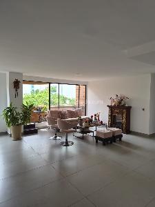 Apartamento de 3 alcobas en venta en El Poblado, Medellín, 145 m² · foto 7 de 7