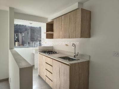 Apartamento en venta en La Cuenca, Envigado · foto 11 de 16