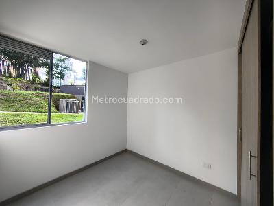 Apartamento en venta en La Cuenca, Envigado · foto 15 de 16