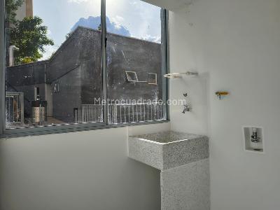 Apartamento en venta en La Cuenca, Envigado · foto 9 de 16