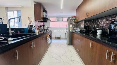 Apartamento en venta en Bosques De Zuñiga, Envigado · foto 3 de 14