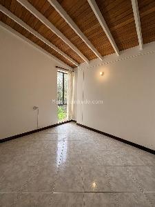 Apartamento de 3 alcobas en venta en Astorga, Medellín, 95 m² · foto 3 de 8