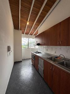 Apartamento de 3 alcobas en venta en Astorga, Medellín, 95 m² · foto 7 de 8