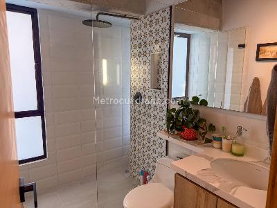 Casa de 5 alcobas en venta en Alto Del Escobero, Medellín, 350 m² · foto 17 de 20