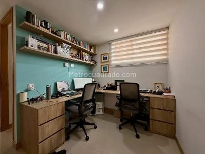 Apartamento de 2 alcobas en venta en El Poblado, Medellín, 125 m² · foto 6 de 9