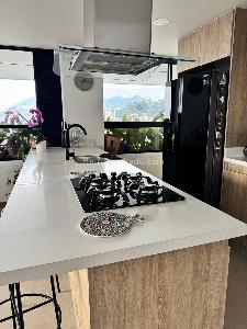 Apartamento de 2 alcobas en venta en Las Palmas, Medellín, 133 m² · foto 10 de 20