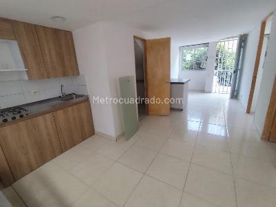 Casa de 4 alcobas en venta en San Gabriel, Bello, 65 m² · foto 2 de 16
