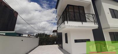 Casa de 4 alcobas en venta en Rionegro, Rionegro, 240 m² · foto 2 de 14