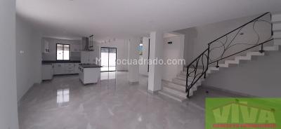 Casa de 4 alcobas en venta en Rionegro, Rionegro, 240 m² · foto 4 de 14
