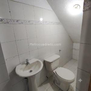 Apartamento de 3 alcobas en venta en Santamaria No 2, Itagüí, 100 m² · foto 10 de 14