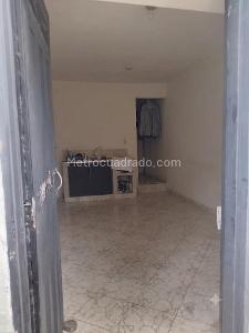 Apartamento de 3 alcobas en venta en Santamaria No 2, Itagüí, 100 m² · foto 13 de 14