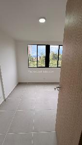 Apartamento de 2 alcobas en venta en Bosques De Robledal, Rionegro, 49 m² · foto 2 de 15