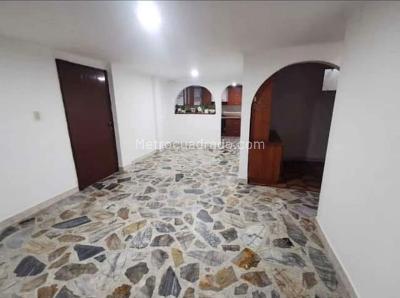 Apartamento en venta en Santa Teresita, Medellín · foto 3 de 13
