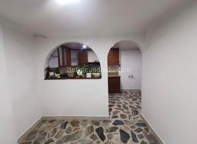 Apartamento en venta en Santa Teresita, Medellín · foto 5 de 13