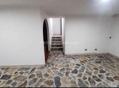 Apartamento en venta en Santa Teresita, Medellín · foto 9 de 13