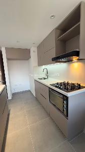 Apartamento en venta en Ditaires, Itagüí · foto 3 de 18
