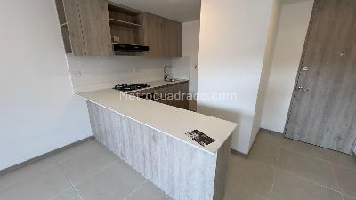 Apartamento en venta en Ciudad Coltejer, Itagüí · foto 2 de 12