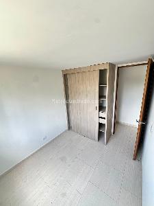Apartamento de 3 alcobas en venta en Fontibon, Rionegro, 58 m² · foto 6 de 9