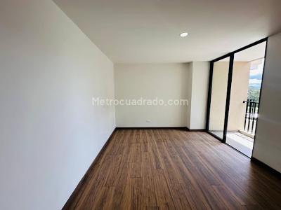 Apartamento de 3 alcobas en venta en San Antonio De Pereira, Rionegro, 83 m² · foto 5 de 16