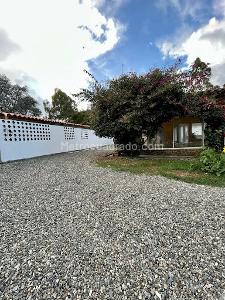 Casa de 3 alcobas en venta en San Antonio, Rionegro, 350 m² · foto 10 de 12