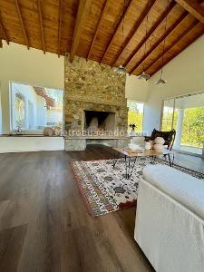 Casa de 3 alcobas en venta en San Antonio, Rionegro, 350 m² · foto 2 de 12