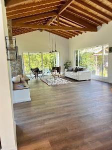 Casa de 3 alcobas en venta en San Antonio, Rionegro, 350 m² · foto 4 de 12