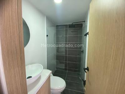 Apartamento de 2 alcobas en venta en Via Marinilla, Rionegro, 50 m² · foto 4 de 11