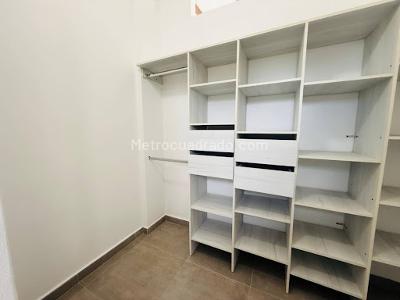 Casa de 4 alcobas en venta en Barro Blanco, Rionegro, 250 m² · foto 7 de 16