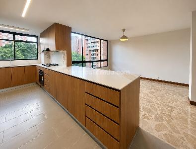 Apartamento de 4 alcobas en venta en La Tomatera, Medellín, 220 m² · foto 9 de 17