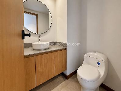 Apartamento de 4 alcobas en venta en La Tomatera, Medellín, 220 m² · foto 13 de 17