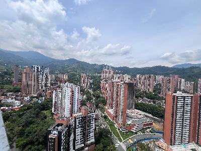 Apartamento de 3 alcobas en venta en Aves Maria, Sabaneta, 67 m² · foto 6 de 15