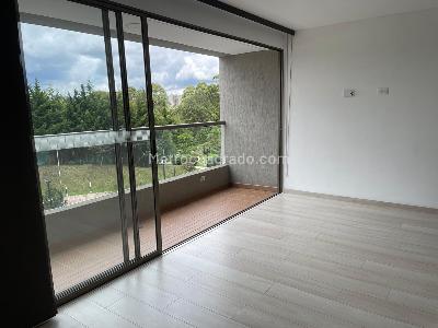 Apartamento de 2 alcobas en venta en San Antonio De Pereira, Rionegro, 66 m² · foto 3 de 13
