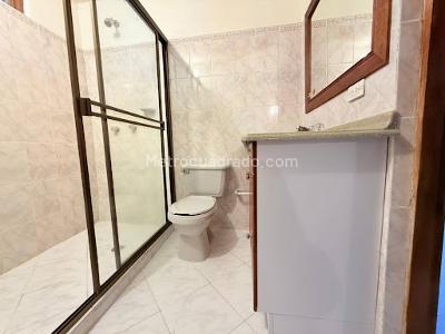 Casa de 3 alcobas en venta en El Capiro, Rionegro, 200 m² · foto 11 de 13