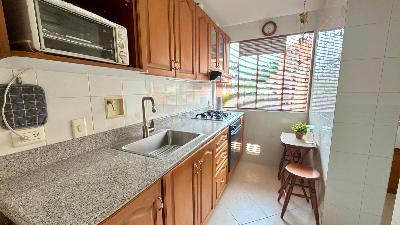 Apartamento de 4 alcobas en venta en Laureles, Medellín, 101 m² · foto 7 de 20
