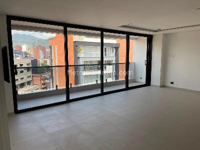 Apartamento de 3 alcobas en venta en Laureles, Medellín, 115 m² · foto 2 de 9