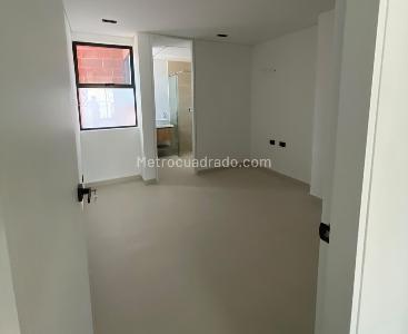 Apartamento de 3 alcobas en venta en Laureles, Medellín, 115 m² · foto 5 de 9